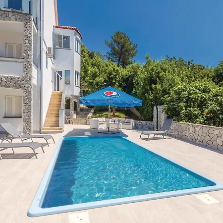 Apartament Front In Krk Krk Town