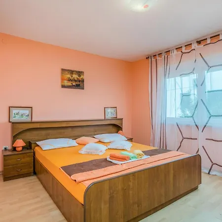 2 Bedroom Stunning In Krk * Krk Town