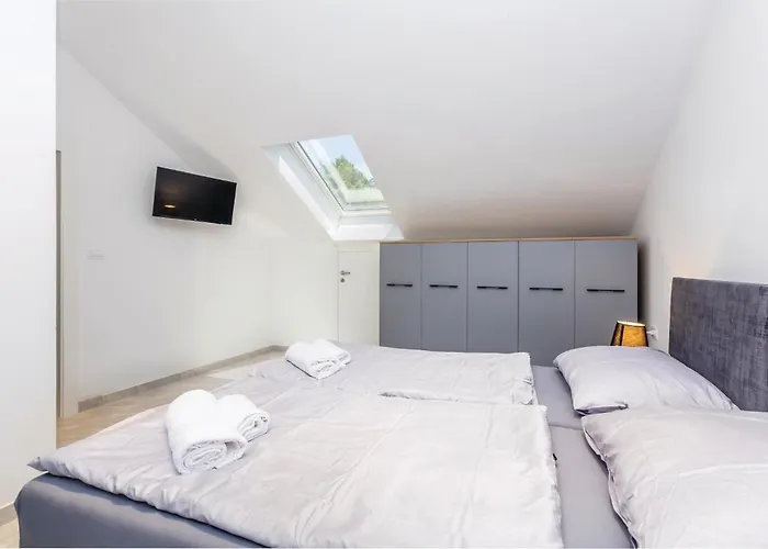 2 Bedroom Stunning In Krk