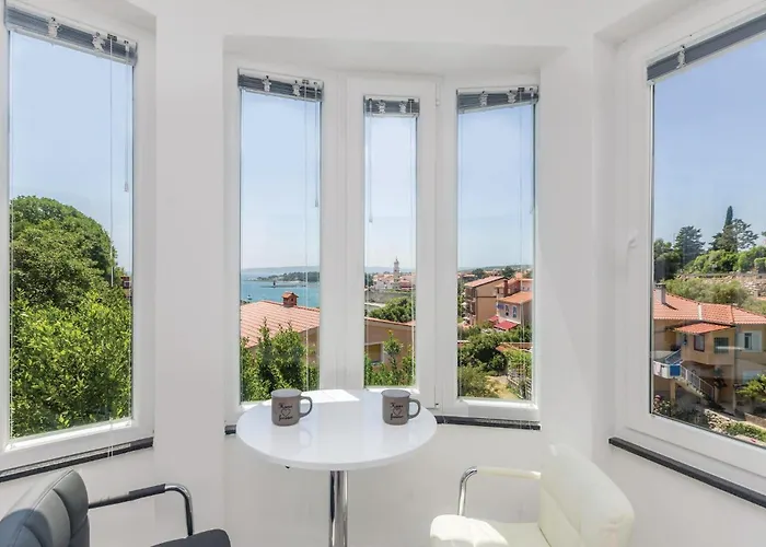 2 Bedroom Stunning In Krk Apartmán *