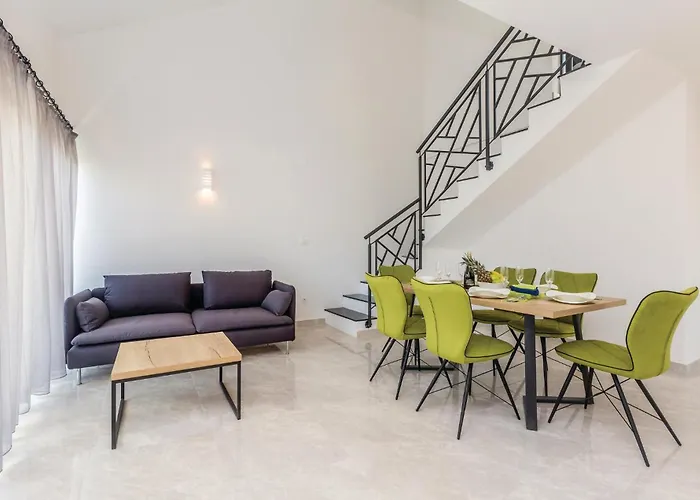 Appartamento 2 Bedroom Stunning In Krk Krk Town